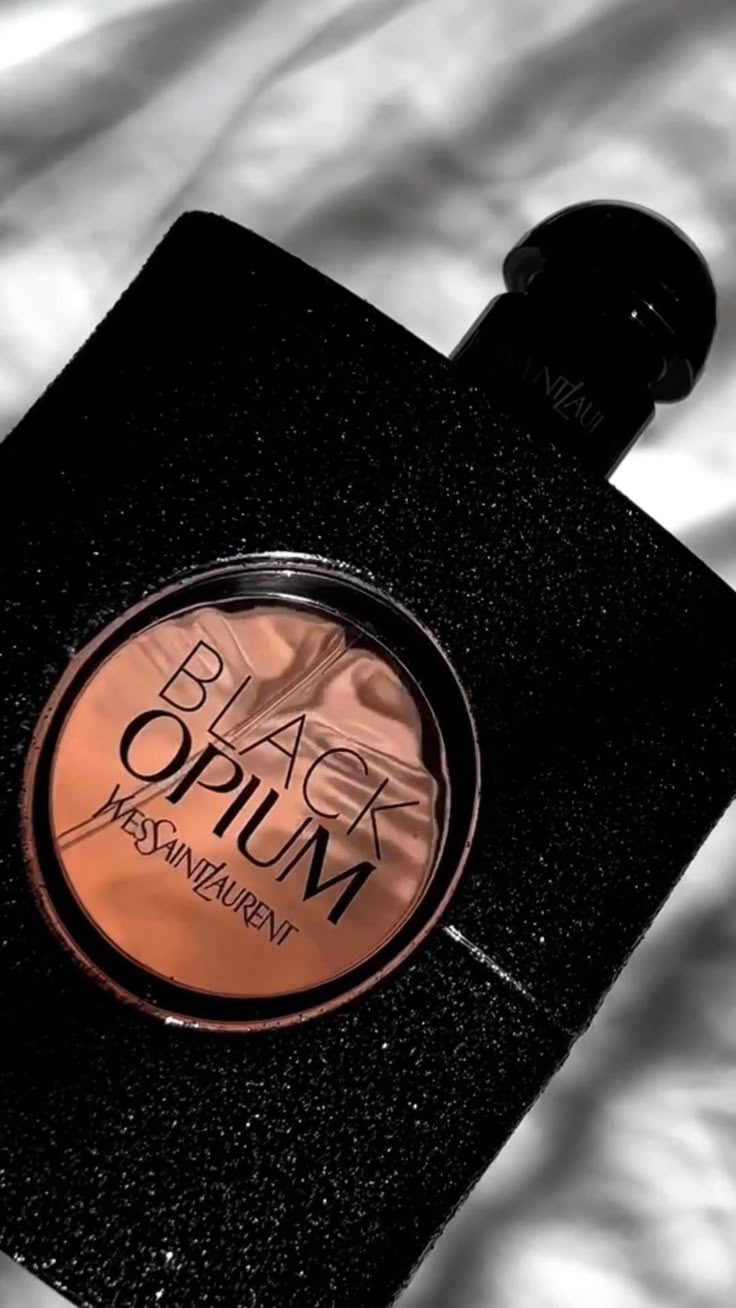 Yves Saint Laurent Black Opium Eau De Parfum – 90 ml